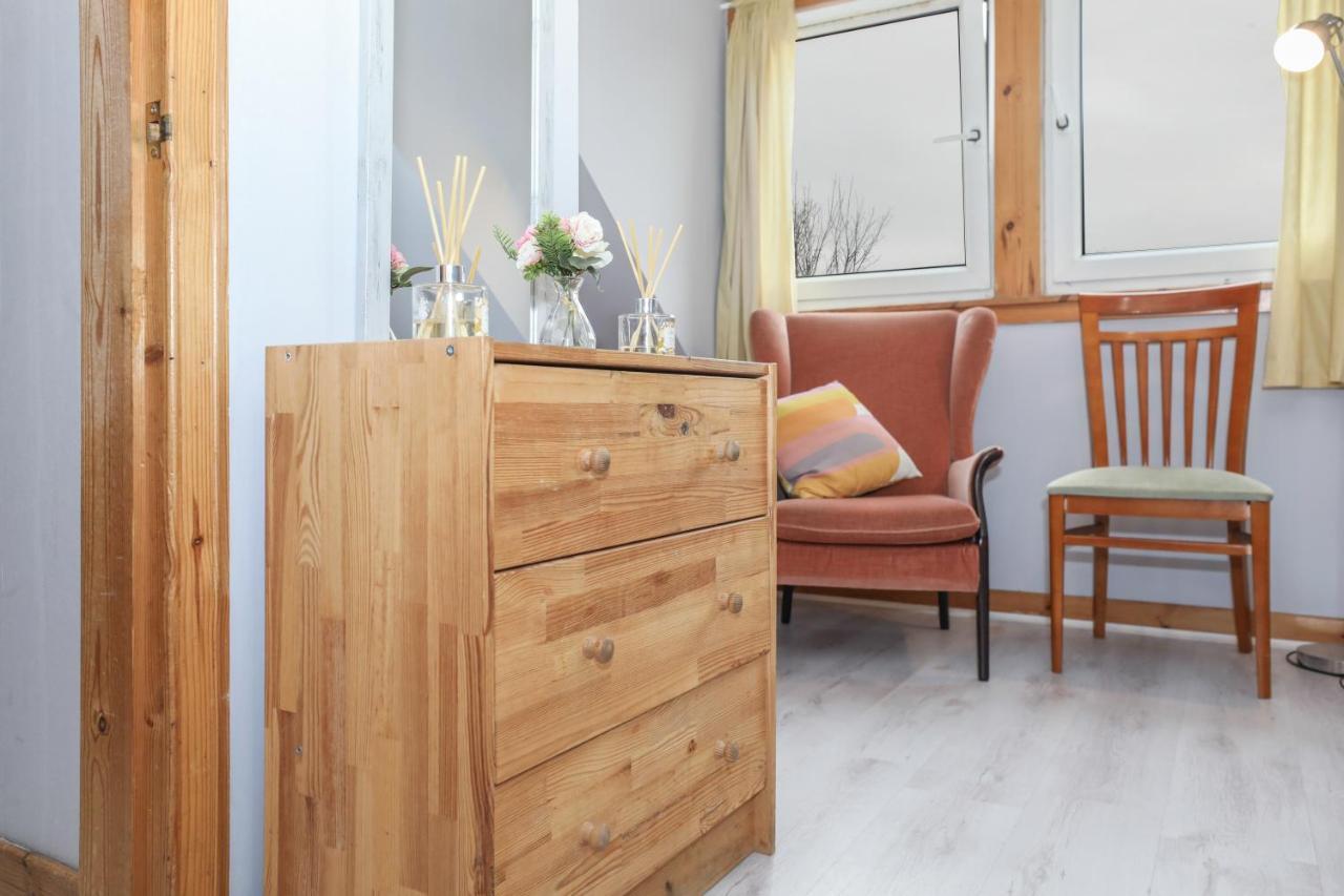 Beautiful 4 Bedroom Cottage - Ideal Location - Free Parking เอดินบะระ ภายนอก รูปภาพ